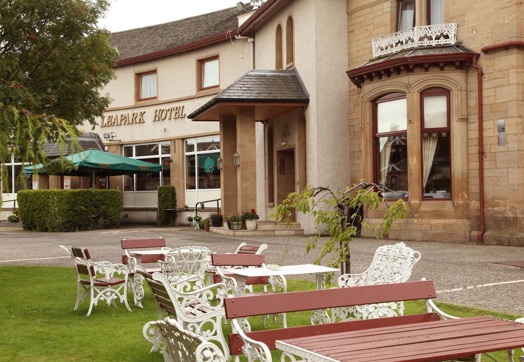 Leapark Hotel Grangemouth Exterior photo